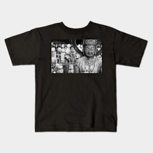 Buddhist Statue, Japanese Temple. Kids T-Shirt